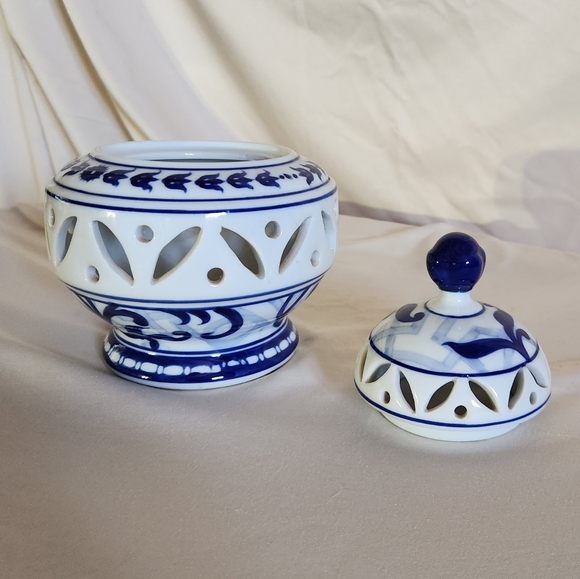 Bombay Blue and White Ceramic Cut-Out Jar - Picture 2 of 3